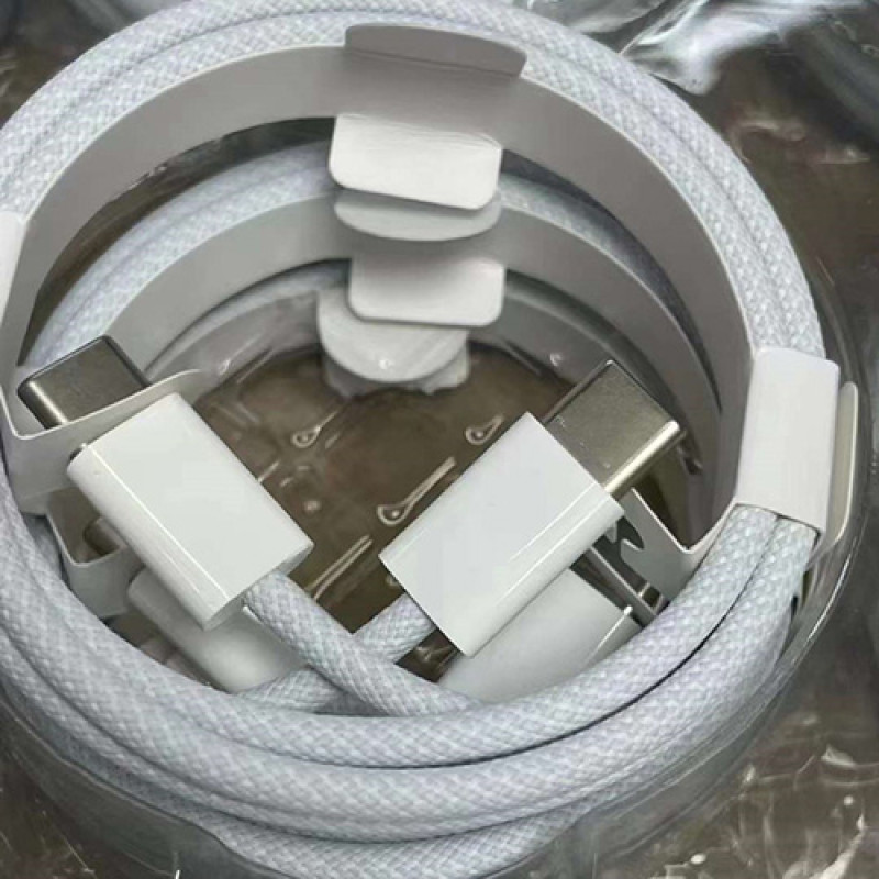 USB Type-C 1M 60W Braided Cable for Apple iPhone 15  - White