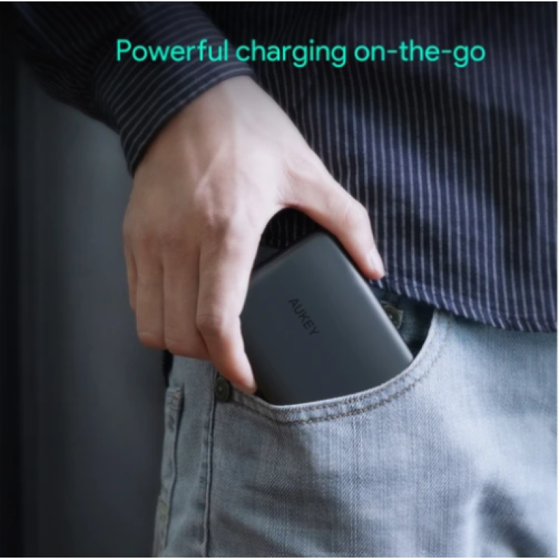 AUKEY Ultra Thin Portable Charger 10000mAH 12W Power Bank